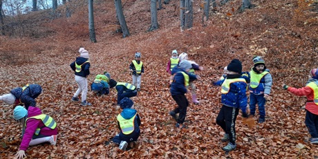Powiększ grafikę: wesoła zabaw w parku