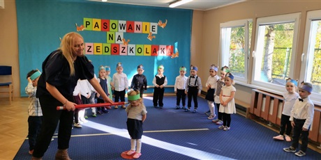 Powiększ grafikę: Pasowanie na przedszkolaka - Misia